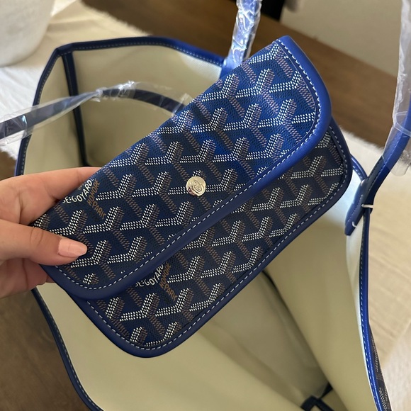 Blue Designer inspired Tote Bag - Picture 2 of 5